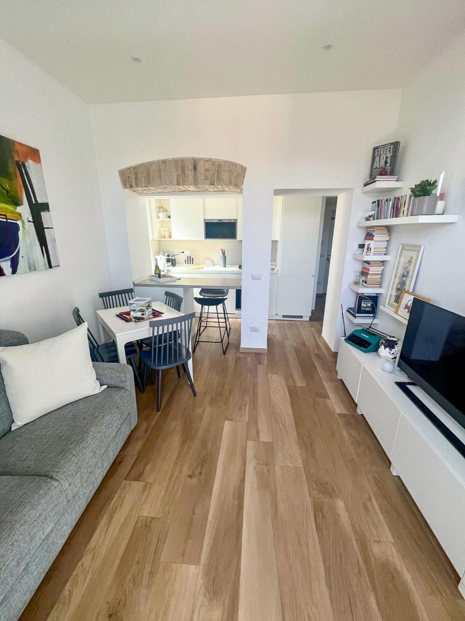 Living room, kitchen