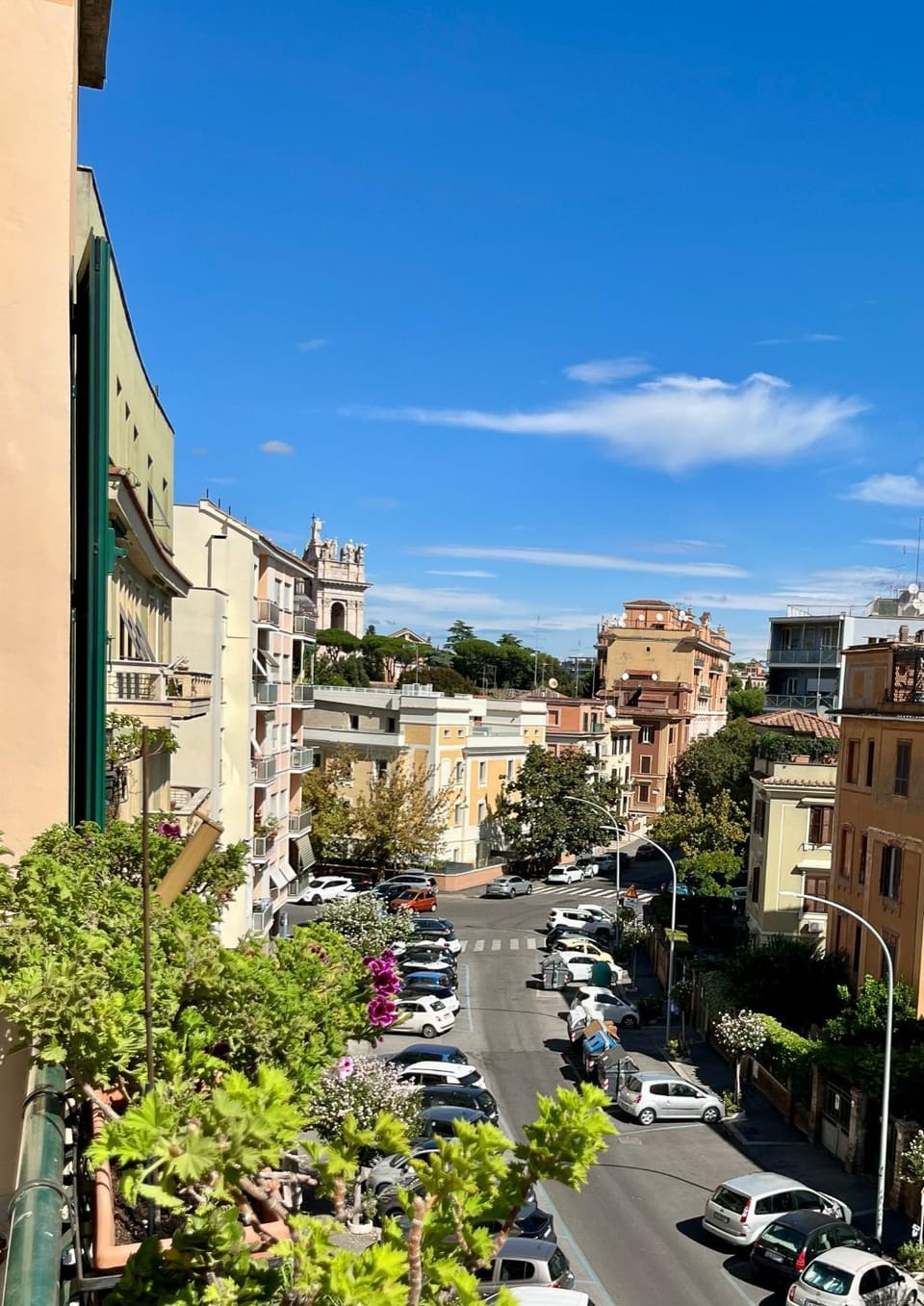 View (from property/room), City view, Landmark view, Landmark view, Street view, Street view, Quiet street view