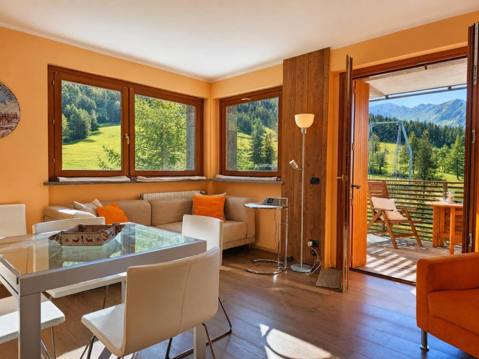 Hostdomus - Suite Les Etoiles Apartment in Sestriere