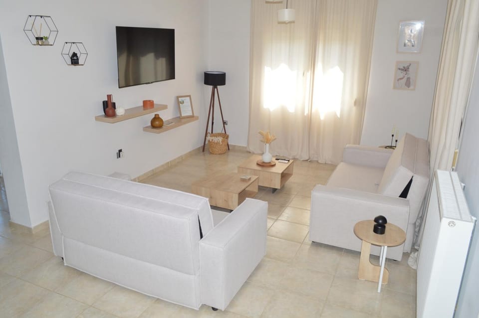 "LaGo Village House" Family & Group Retreat near Meteora Apartment in Greece