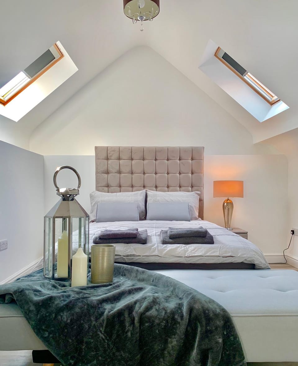 Roundhay Flat Duplex - Sleeps 2 Apartment in Leeds