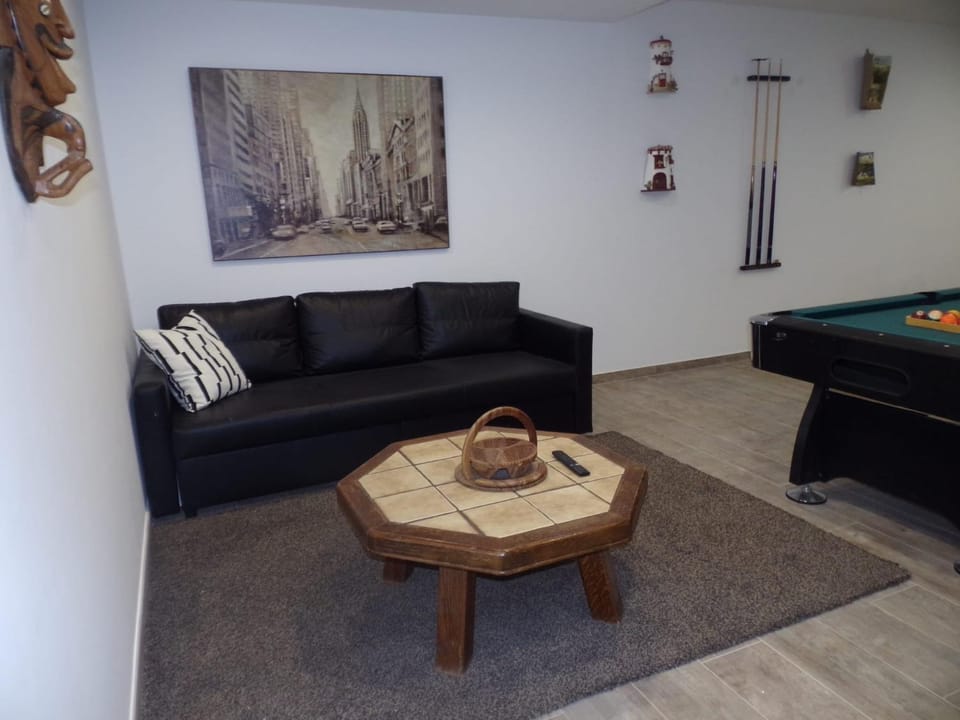 Apt Buendía Aeropuerto Málaga Playa Apartment in Andalusia
