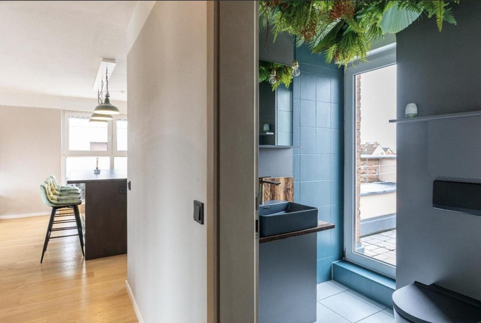 Bathroom, Kitchen or kitchenette