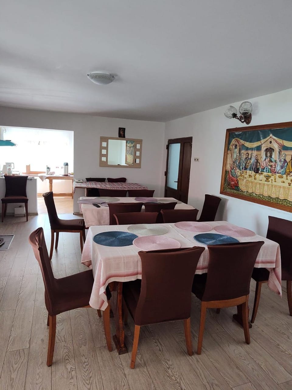 Communal lounge/ TV room, Kitchen or kitchenette