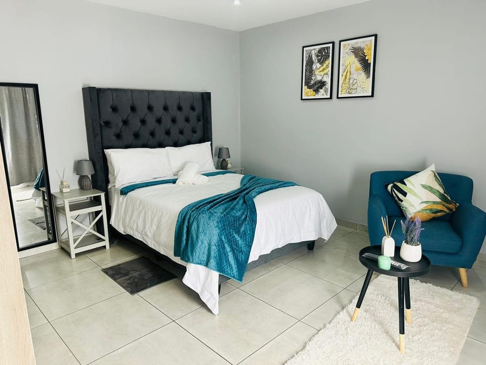 Royal Mansion Lodge Bed and Breakfast in Gauteng
