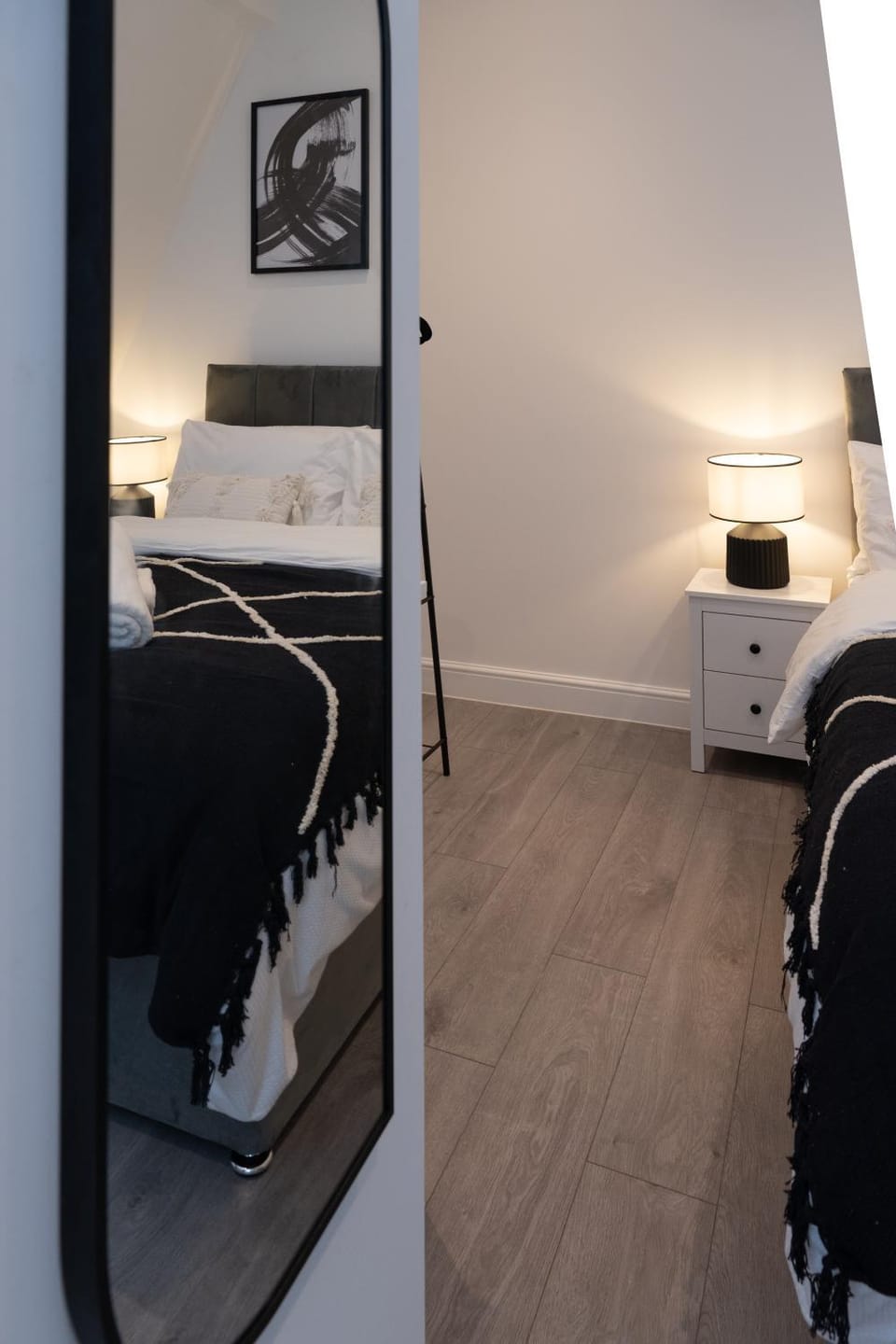 Modern, Stylish, cosy, Finchley London 3 Bed 2 bath Apartment with Free Parking Apartment in London