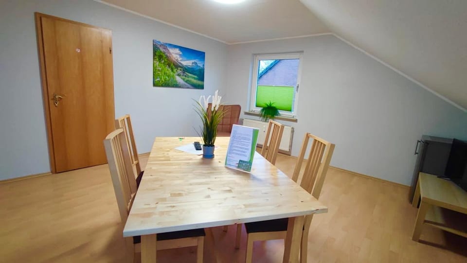 ZV38-Alter Weg-DG Apartment in Lower Saxony, Germany