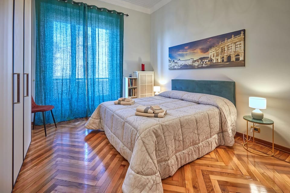 Bed, View (from property/room), Balcony/Terrace, Bedroom