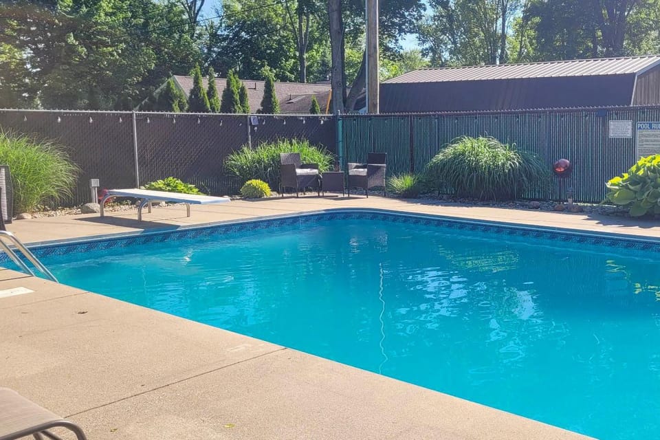 Cassopolis Vacation Home - Walk to Diamond Lake! House in Cassopolis