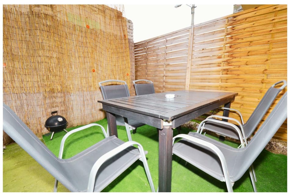 Balcony/Terrace, Seating area