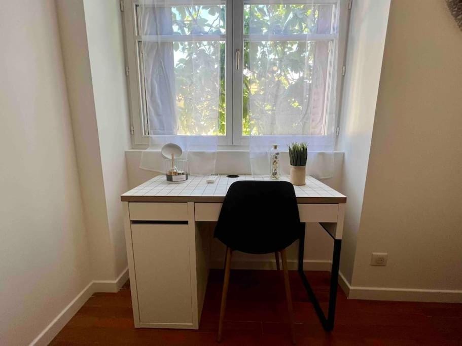 Appartement Climatisé 4 personnes / Centre-ville Apartment in Besançon