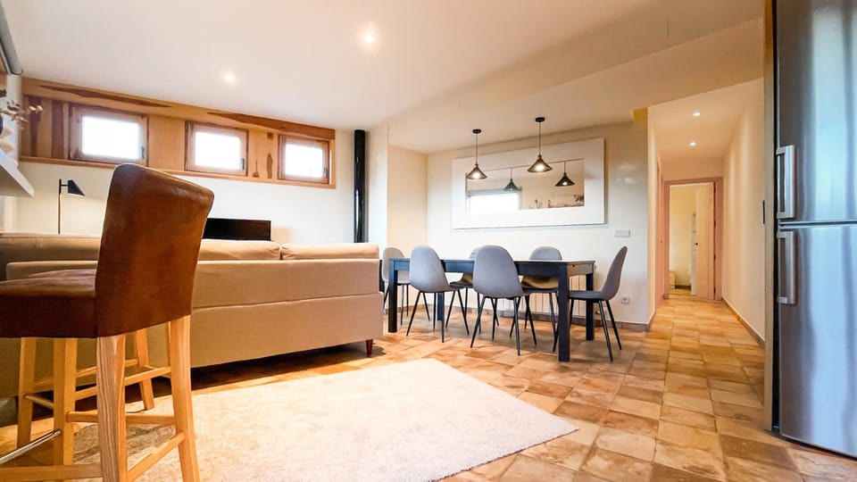 Cal Gatesques 3 Apartment in Puigcerdà