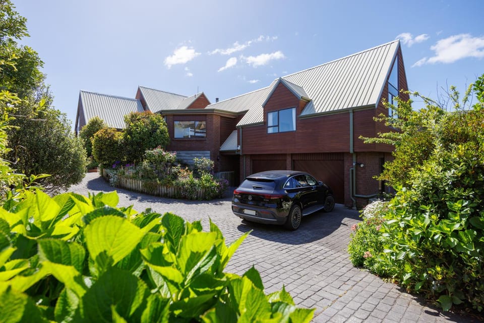 Absolute Beachfront Holiday Home With Private Beach Access To Swim Beach Spectacular Sunsets House in Wellington Region