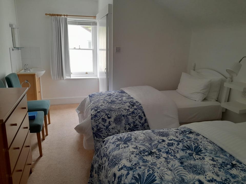 Gable Lodge Guest House Bed and Breakfast in West Somerset District