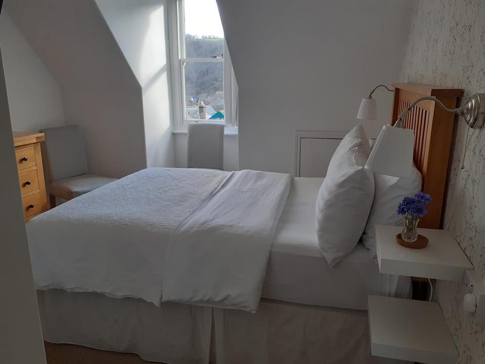 Gable Lodge Guest House Bed and Breakfast in West Somerset District