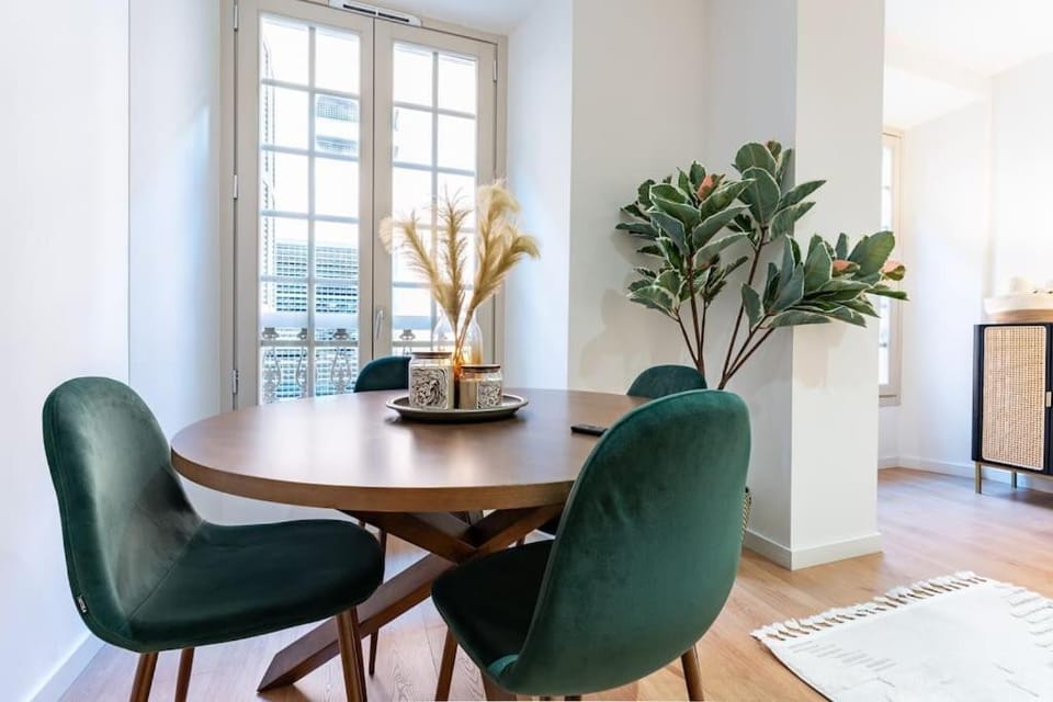 Premium flat in Malaga Center with Free Parking Apartment in Malaga