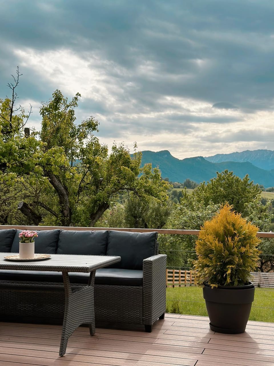 View (from property/room), Balcony/Terrace