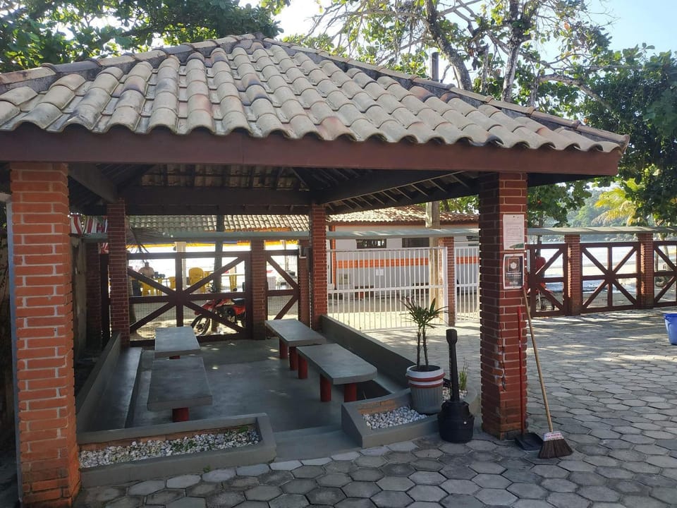Chalé pé na areia em Ubatuba House in State of São Paulo