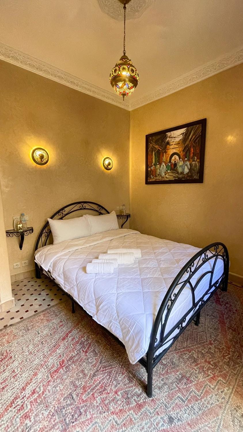 Bed, Photo of the whole room