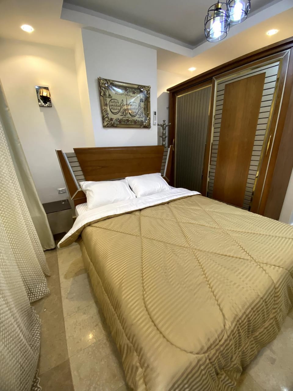 Bed, Photo of the whole room, Bedroom, wardrobe