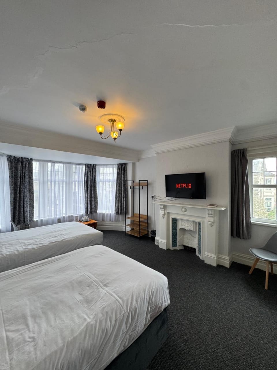 Hotels 24-7 - The Old Knoll Guesthouse Bed and Breakfast in Newport