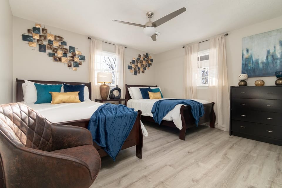 Bed, Bedroom