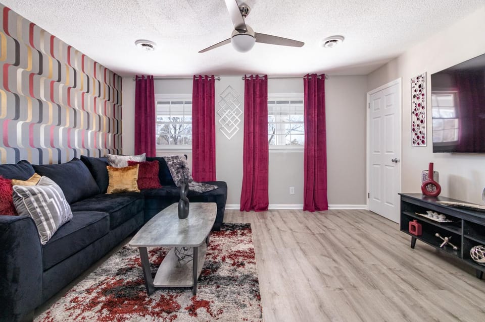 Living room, Seating area