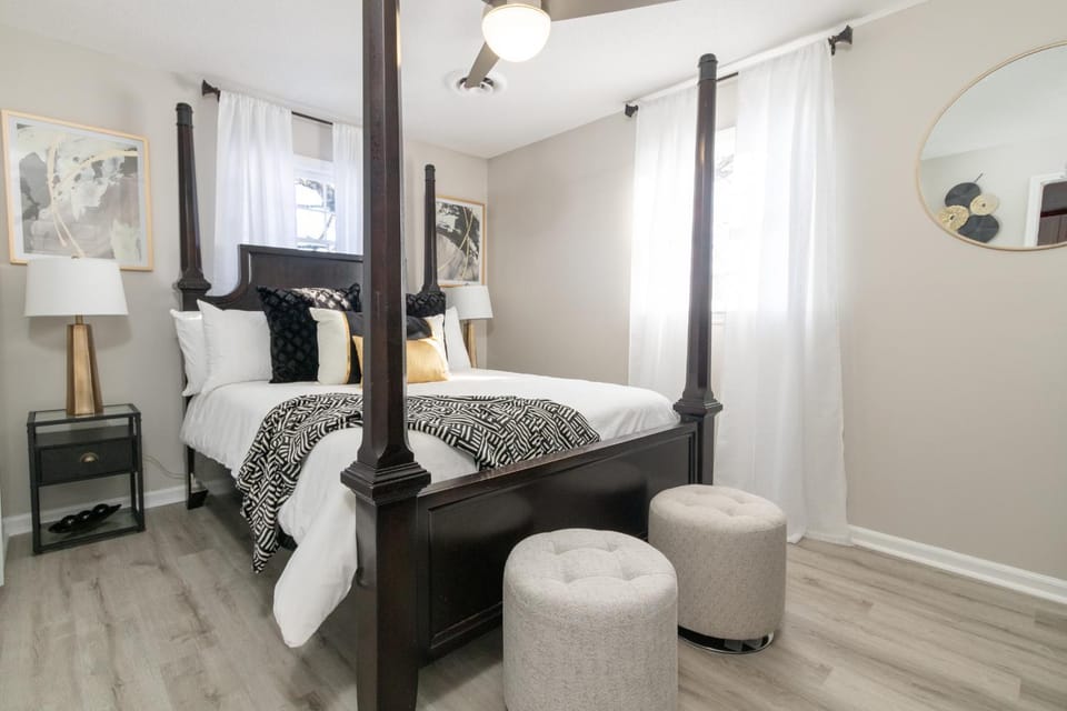 Bed, Bedroom