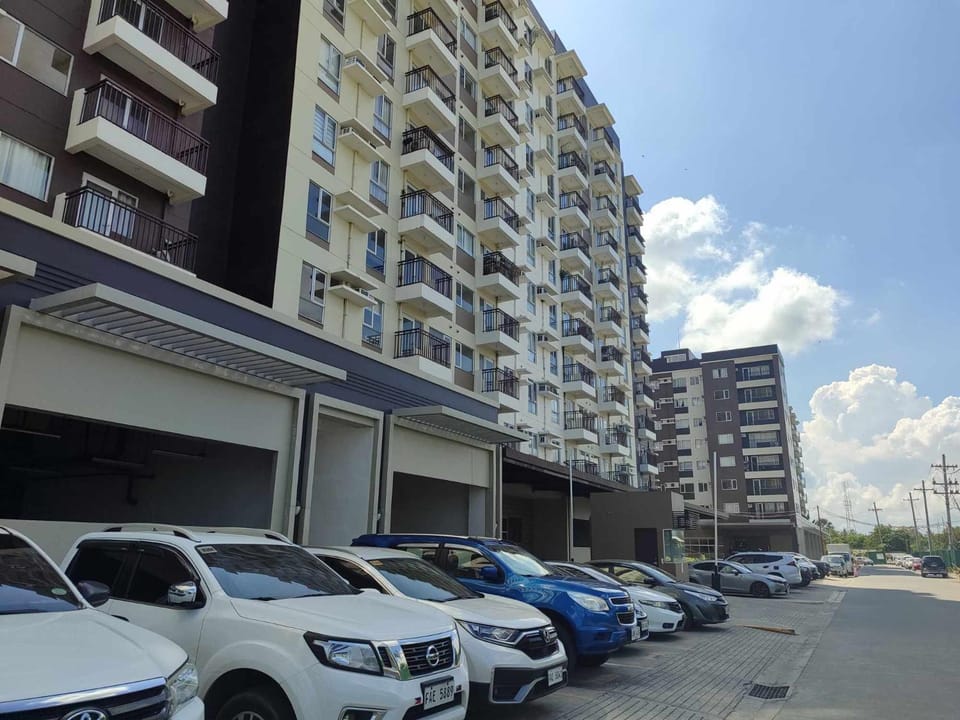Street view, Parking