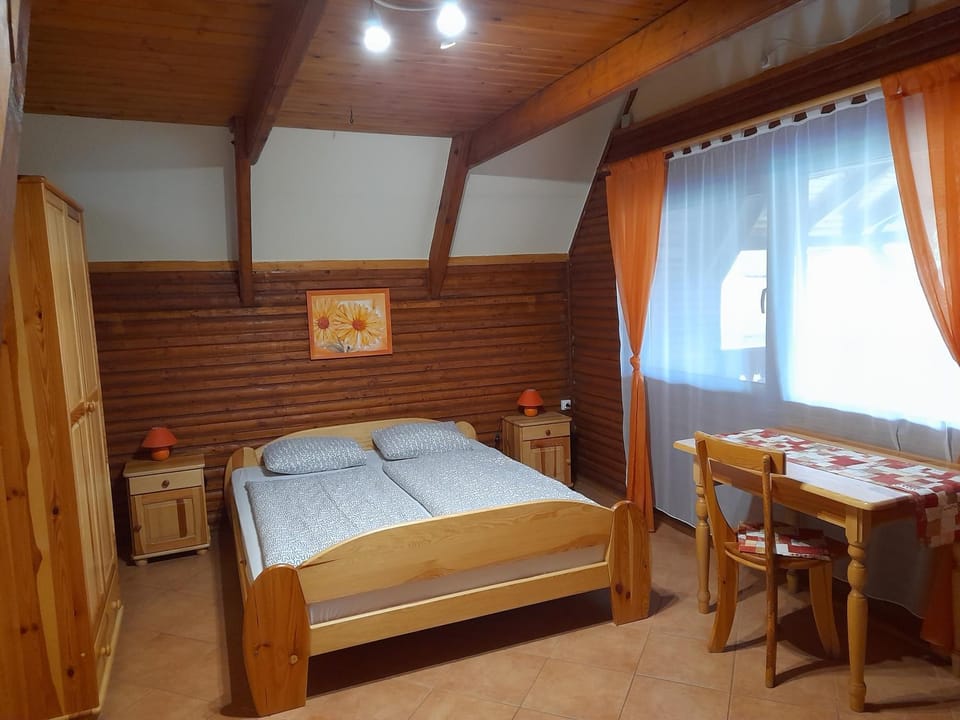 Őzike Apartmanházak Apartment in Slovakia