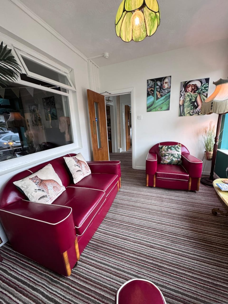 Lounge or bar, sunbed