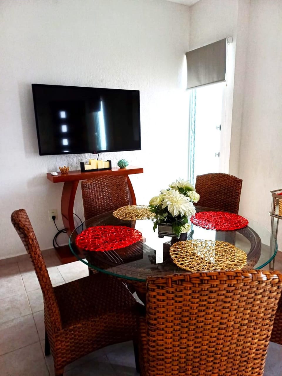 Dining area, Dining area