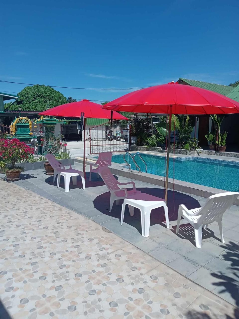 Balcony/Terrace, Swimming pool