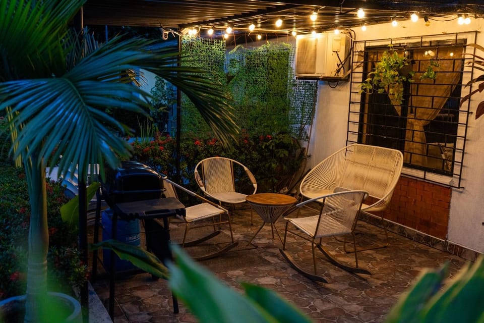 Le”More House House in Girardot