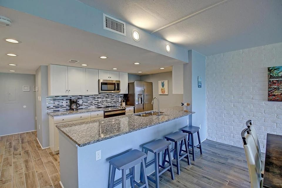 A Salty Day Getaway at Sea Sands Condominiums House in Port Aransas