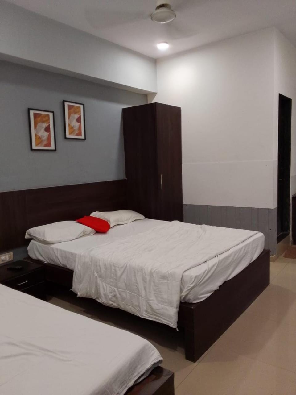 Infinity Rooms D-Mart Hotel in Gujarat