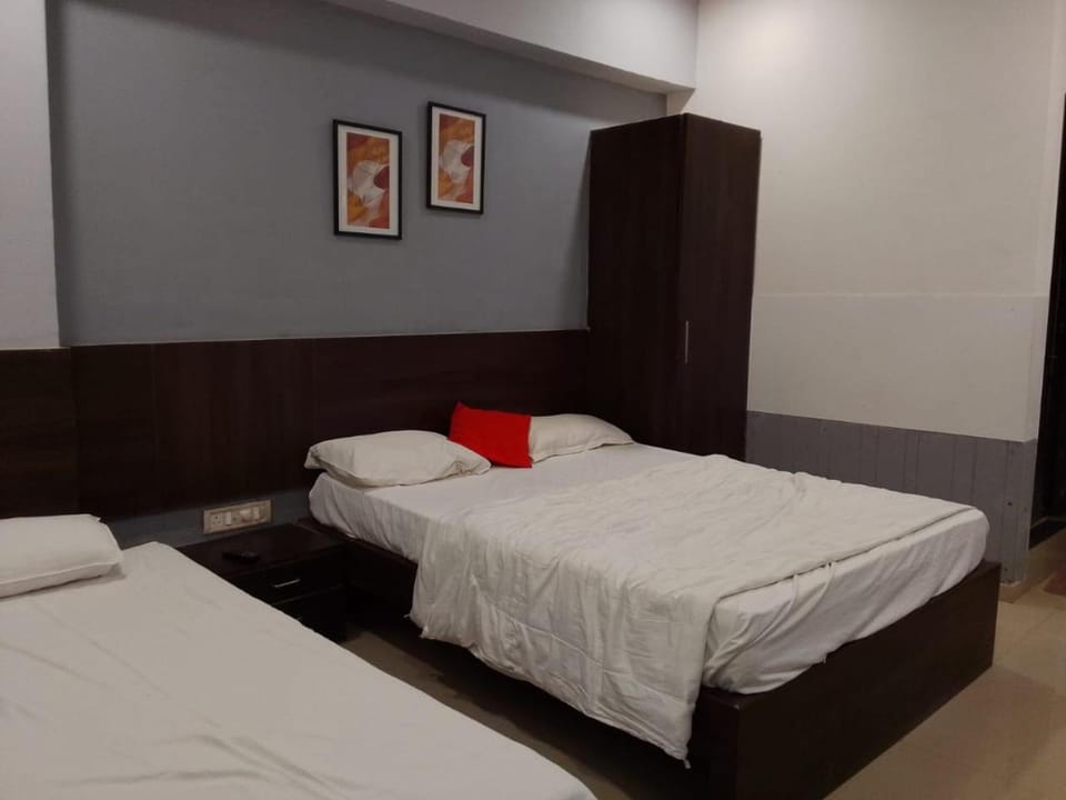Infinity Rooms D-Mart Hotel in Gujarat