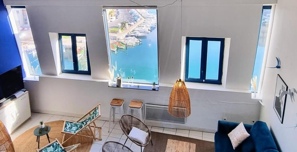 Le Tassigny, Duplex Superbe Vue sur les Quai, Centre Historique Apartment in Occitanie