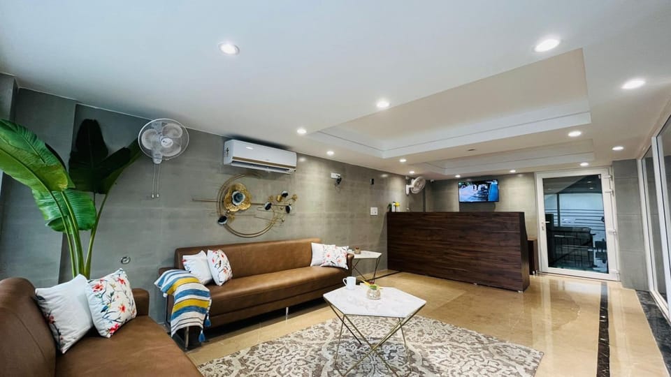 Lobby or reception, Area and facilities