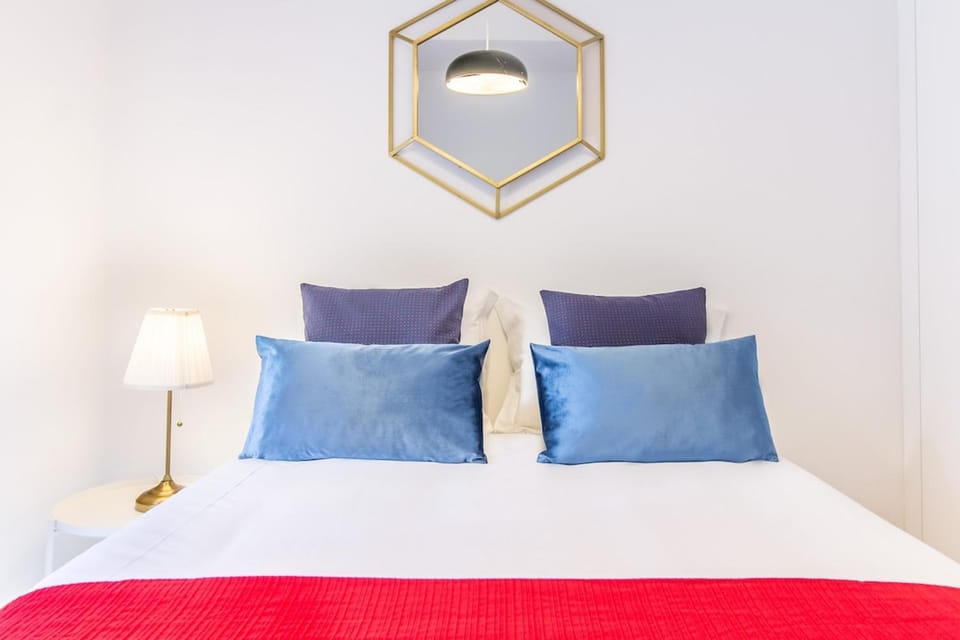 Olival Terrace | Lapa & Santos Stay Apartment in Lisbon