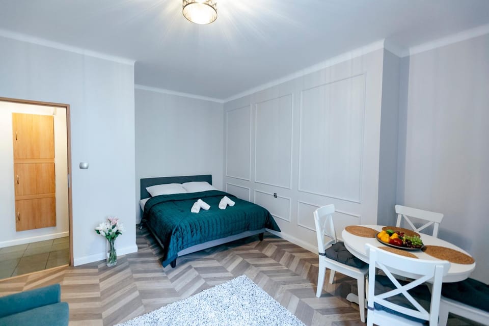 Wilcza 3g - 260m od Ambasady USA, 1km od Dworca Centralnego Apartment in Warsaw
