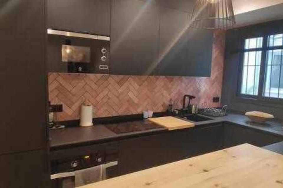 Kitchen or kitchenette, stove