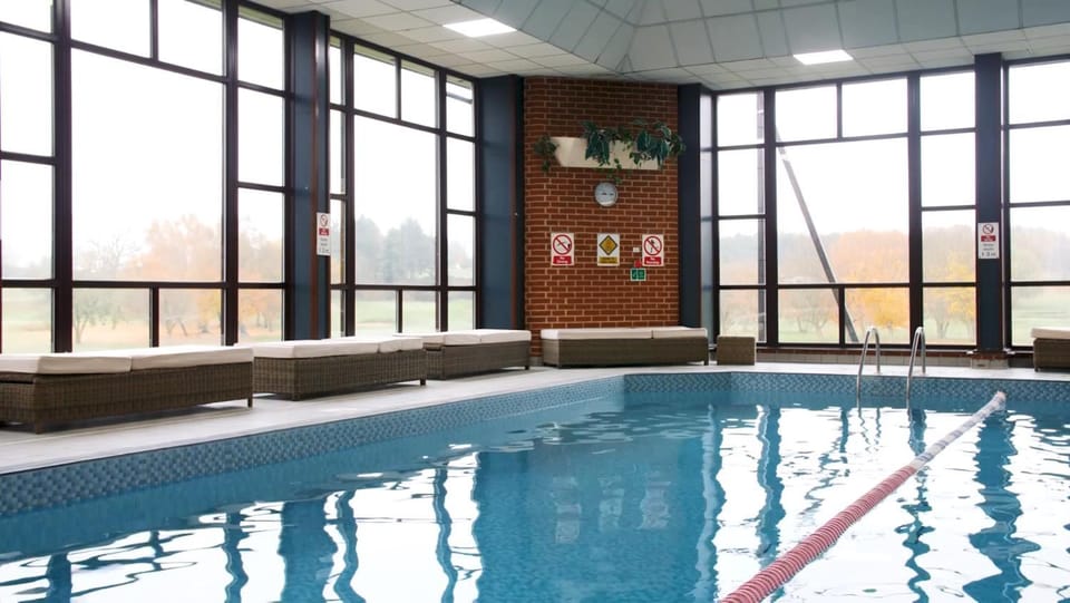 Fitness centre/facilities, Swimming pool