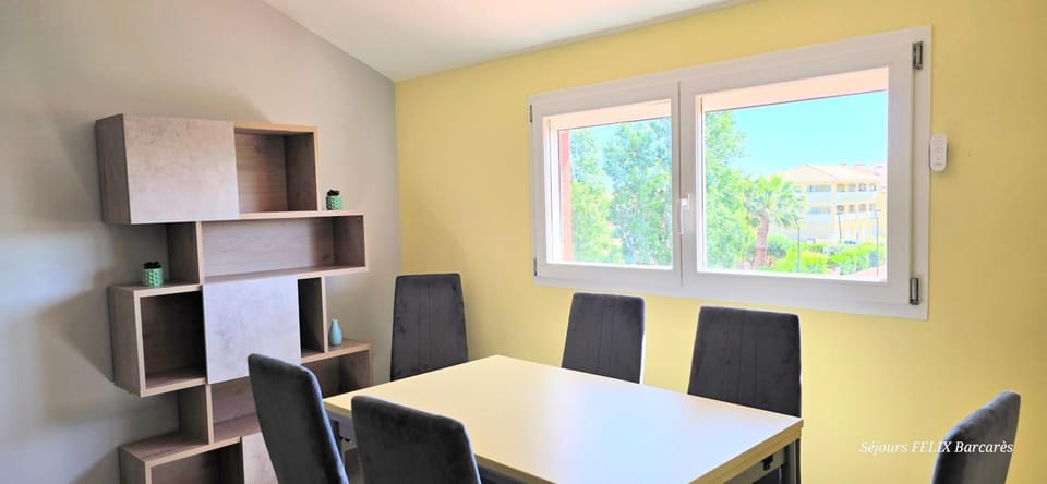 Le Barcarès - gîte "Carlit" climatisé 2 chambres pour 6 personnes, à 10 mns à pied de la plage, avec place de parking Apartment in Le Barcarès