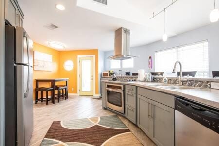 Maui East (Sunday Villas #1) House in Port Aransas