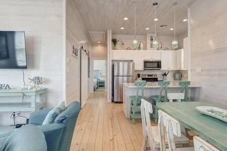 One Click Away at Sandcastle Cove House in Port Aransas