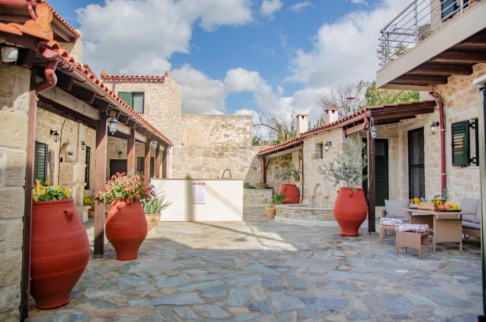 Patio, Day