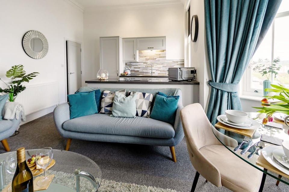 Sea View Serenity Breath taking sea view sleeps 4 Apartment in Scarborough