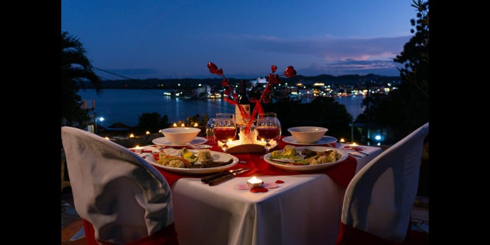 Restaurant/places to eat, Food and drinks