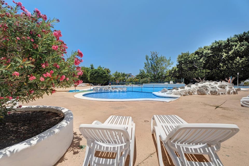 Estudio 418-Vista total al mar y playa-Playa Paraiso Apartment in Canary Islands